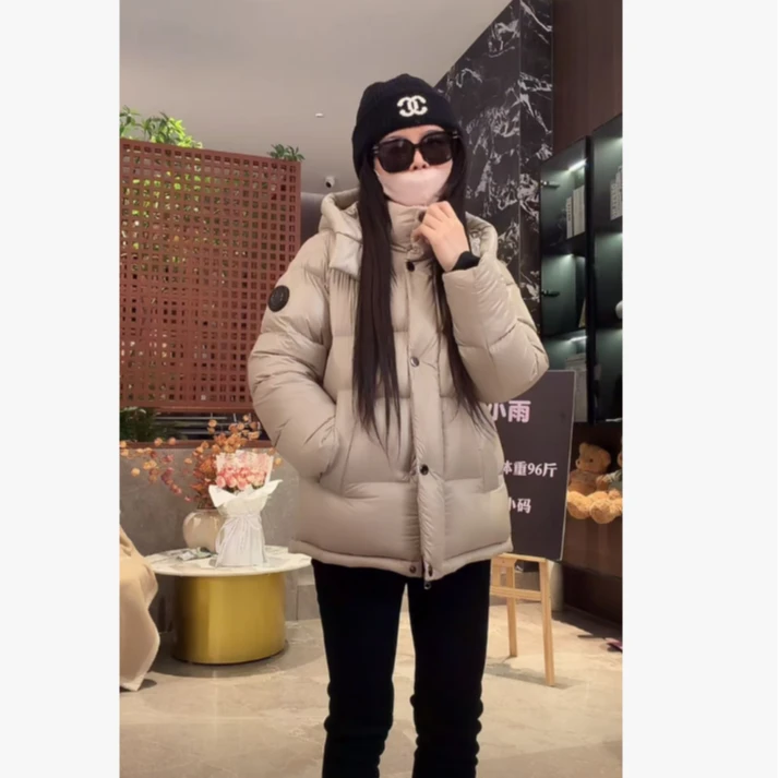 宿慕SUMU拉链山系风短款羽绒服2025新款12-20连帽潮流鹅绒服6875