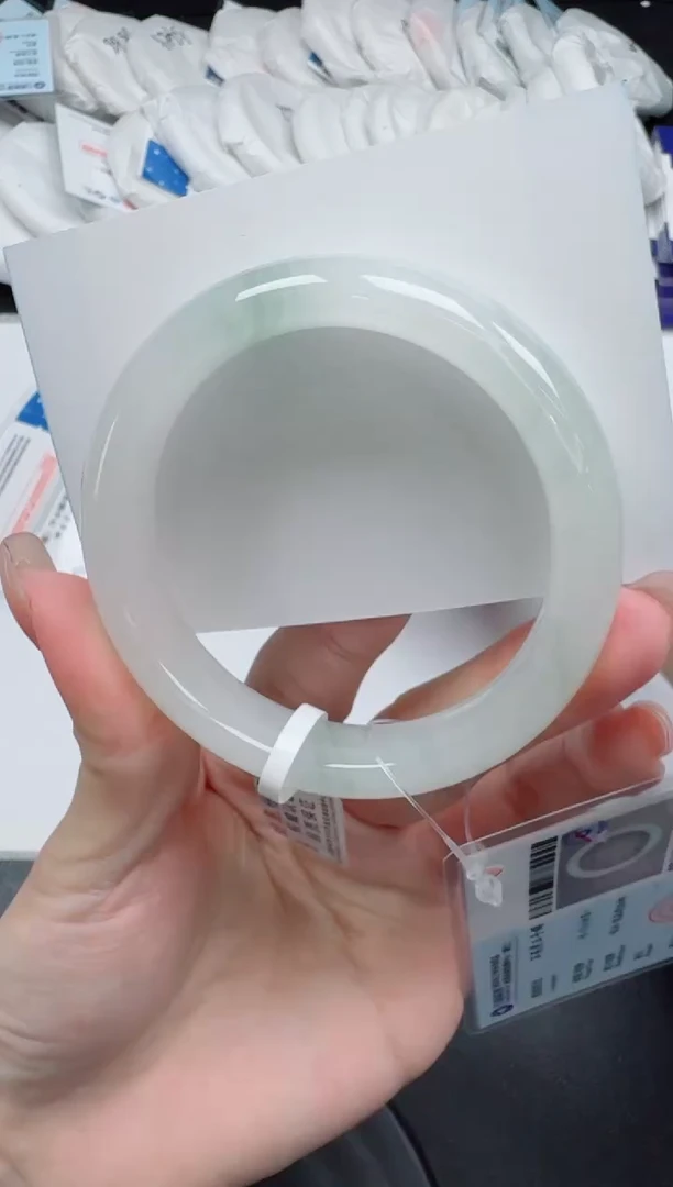 未镶嵌手镯石英质玉048-54