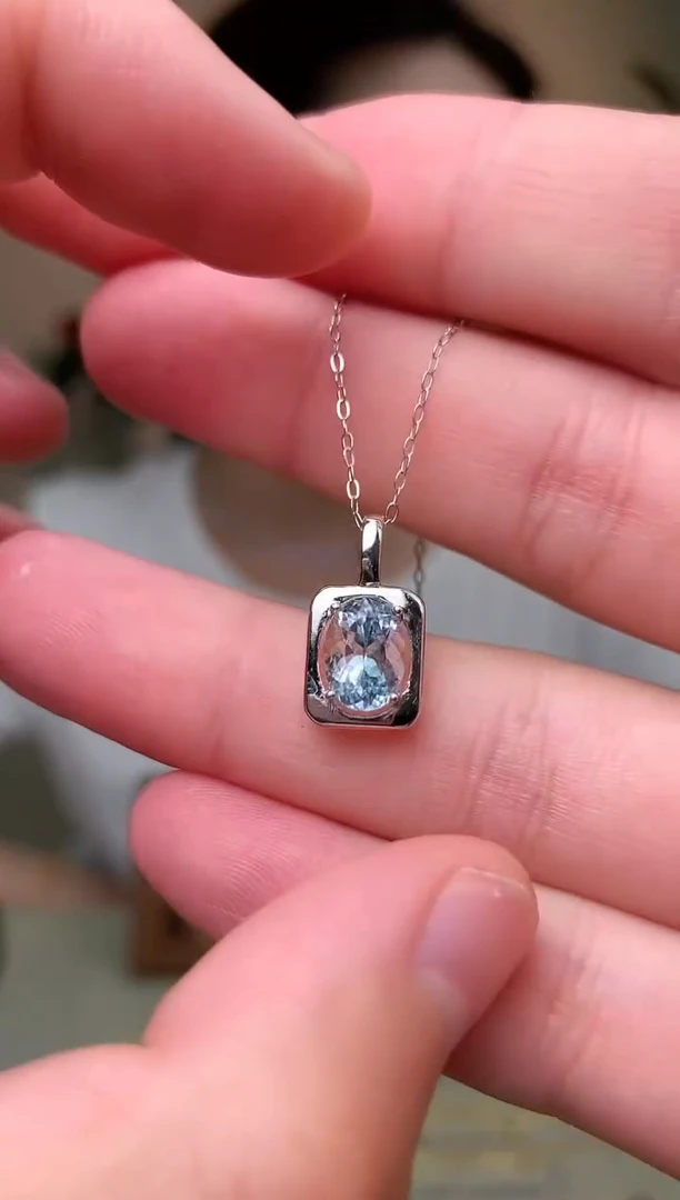 海蓝宝石颈饰银S925镶嵌吊坠