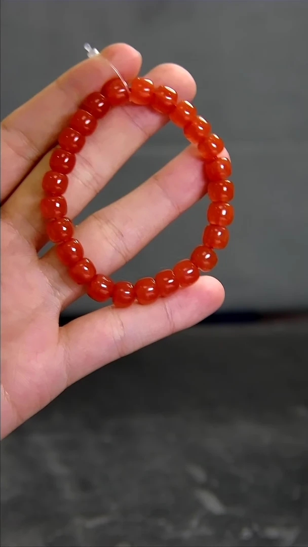 南红玛瑙手串未镶嵌022ZB0814产品一个