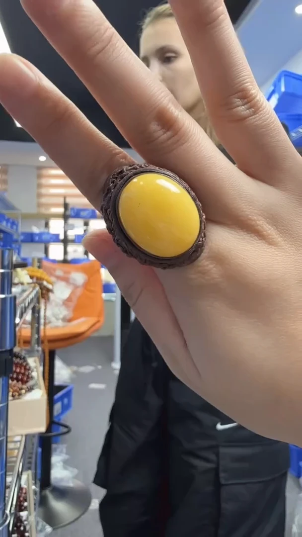 琥珀未镶嵌戒指316秒拍号 假一罚三