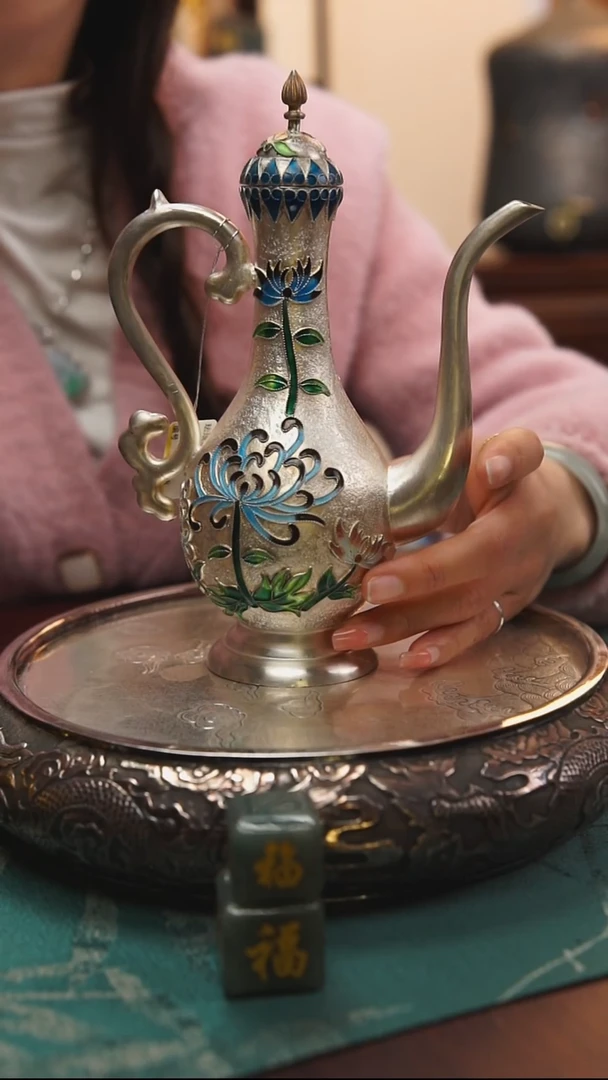 古悦足银999汾酒壶