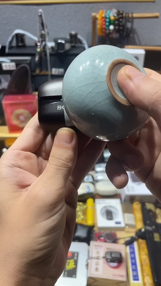瓷片闪购商品 如图所示