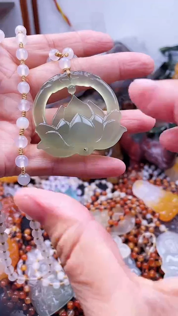 未镶嵌1玛瑙/玉髓琴**涯AA