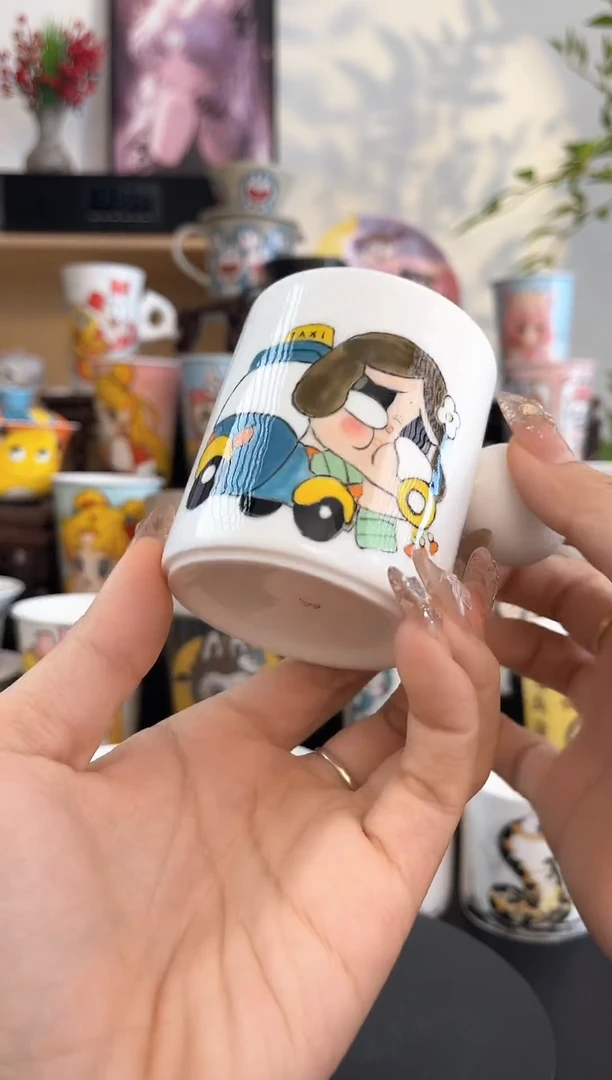 【闪购商品】摆件手工手绘陶瓷小杯杯