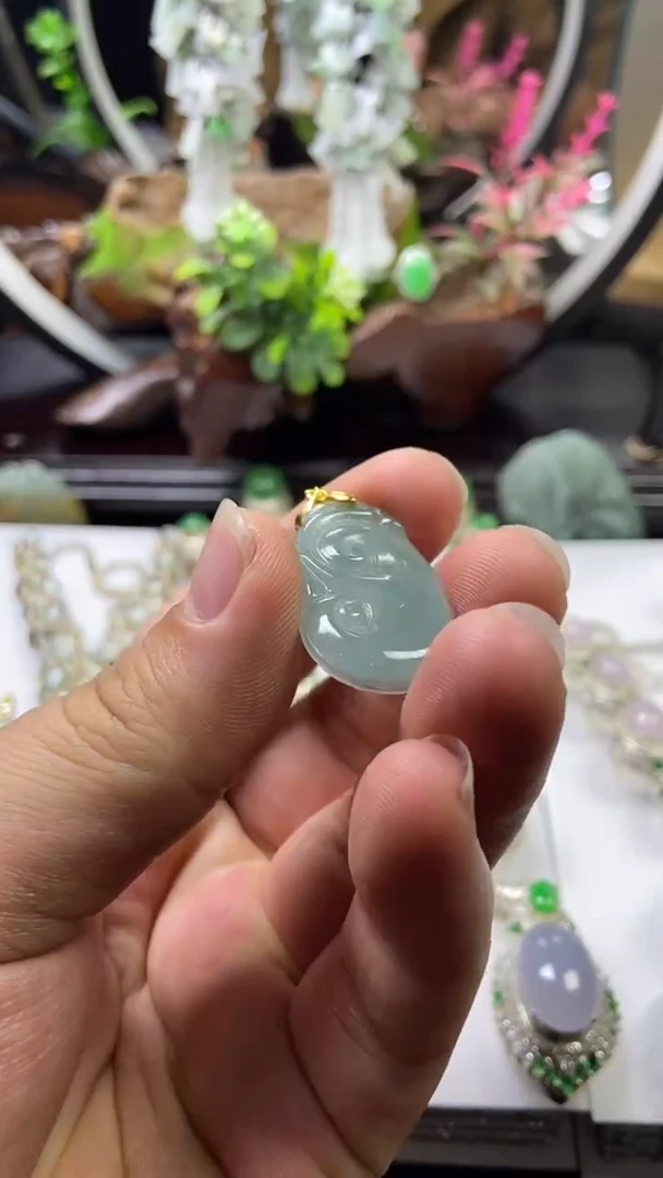 吊坠(赠链)未镶嵌翡翠缅甸天然A货翡翠