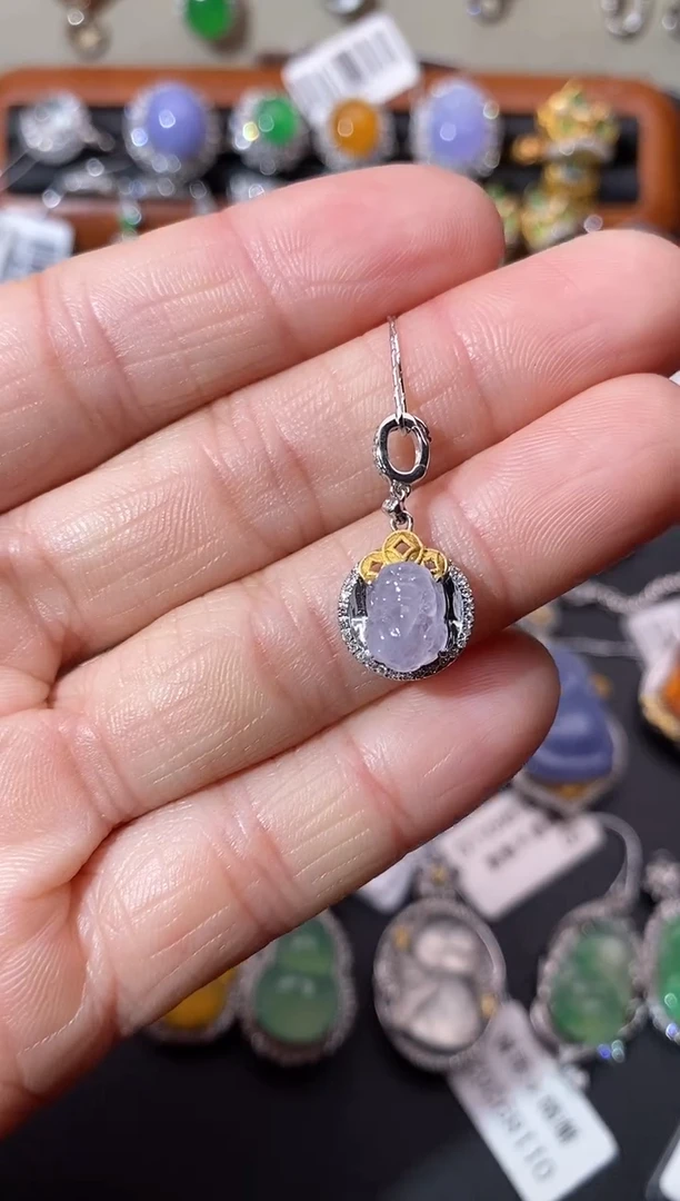 【闪购商品】翡翠吊坠(不含链)18K金镶嵌吊坠