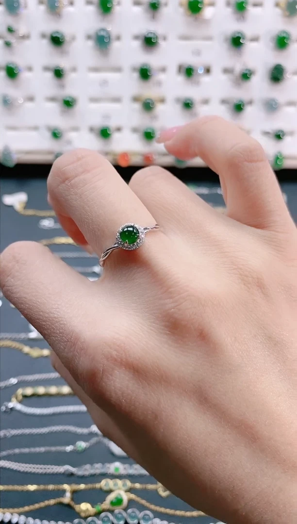 【闪购商品】翡翠戒指银S925镶嵌天然翡翠