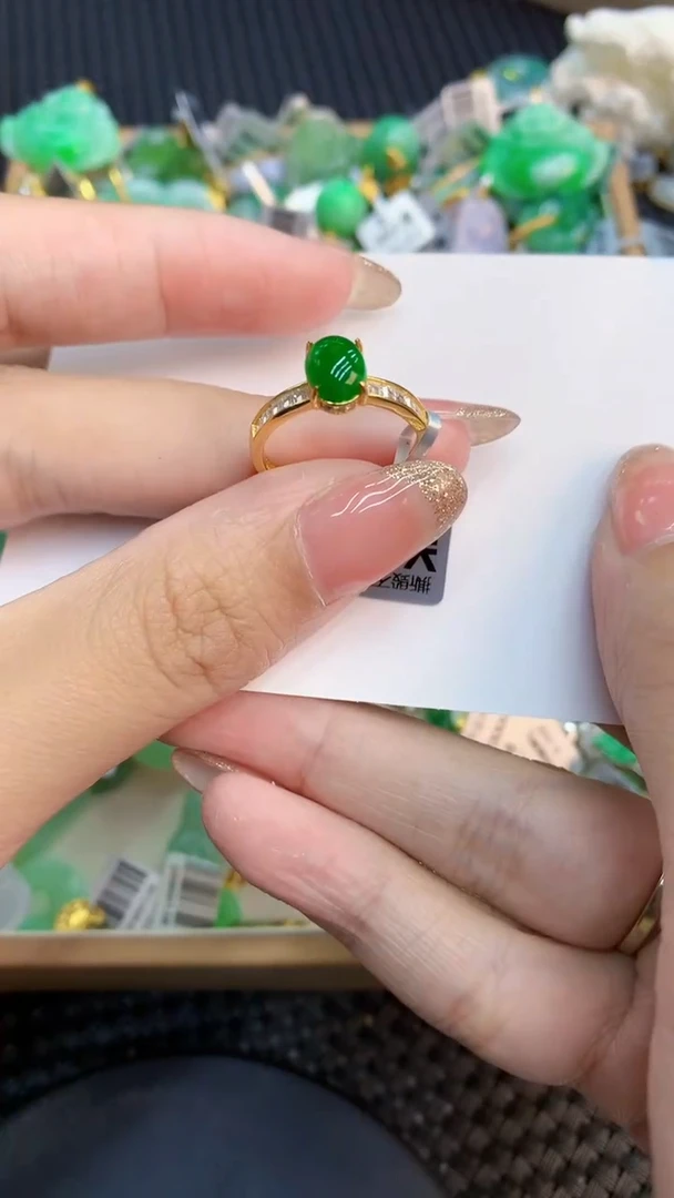 翡翠银S925镶嵌颈饰            8