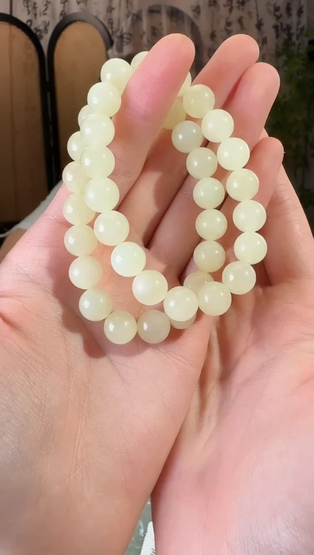 手串未镶嵌和田玉手串多样性发其一