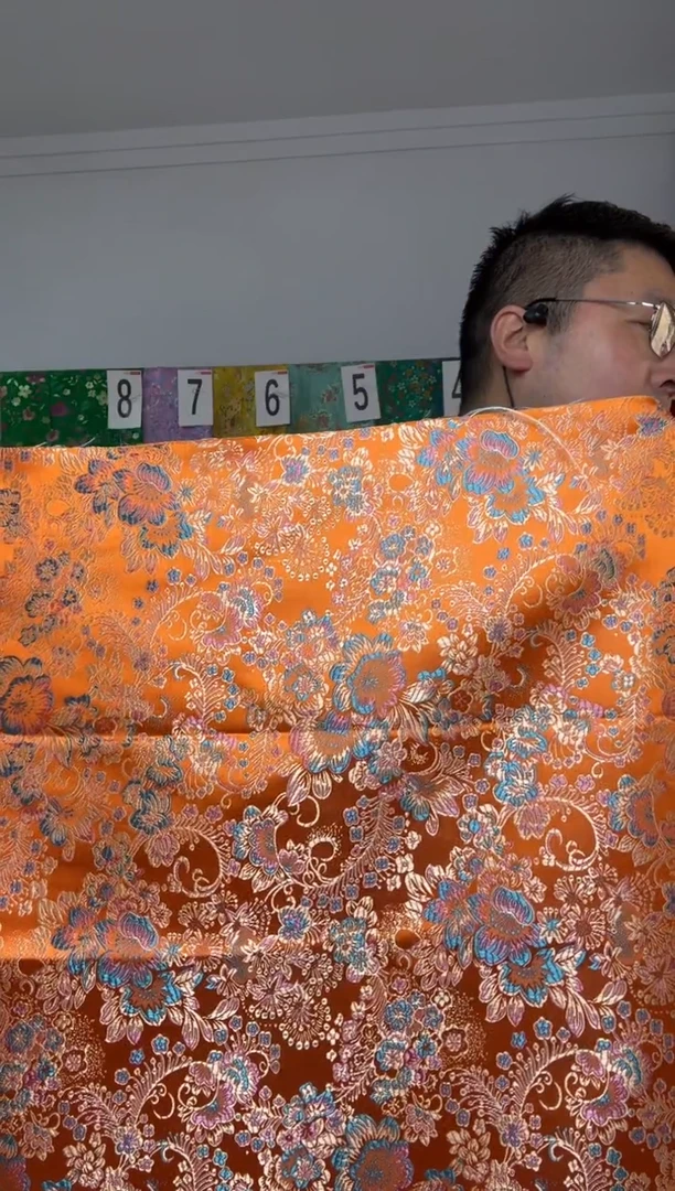 混纺满18元包邮.两单连裁.宽.长70.50