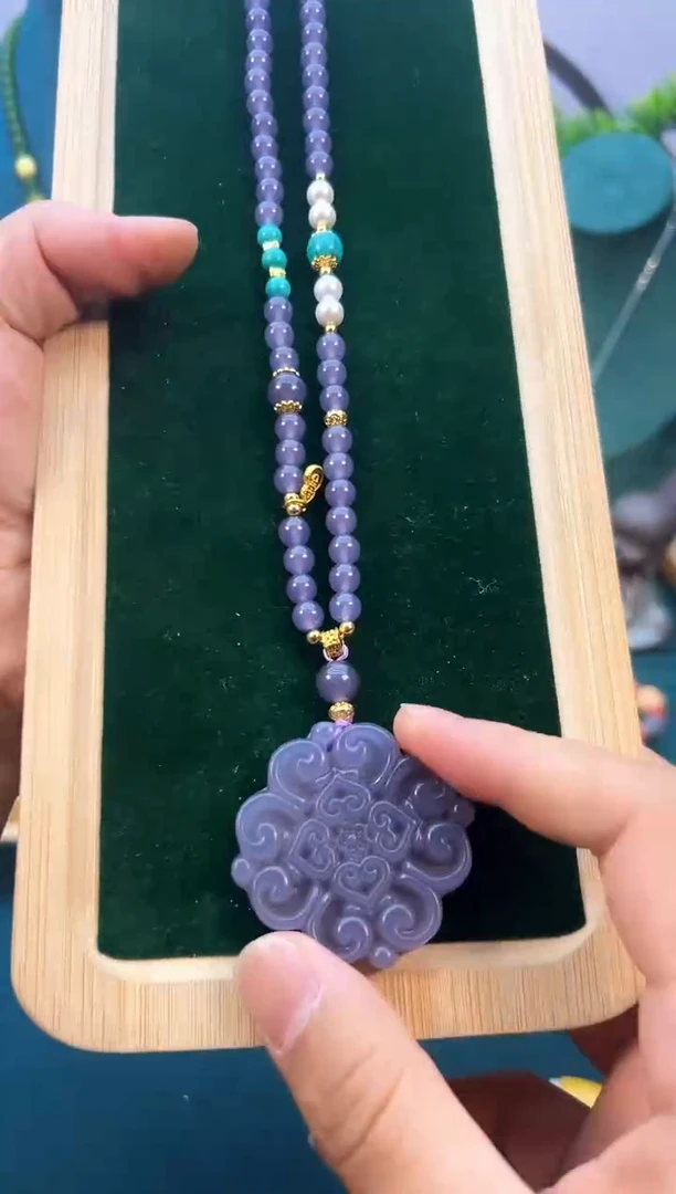 和田玉14K金镶嵌颈饰          X76