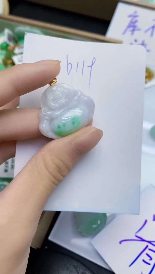 翡翠未镶嵌颈饰000000000