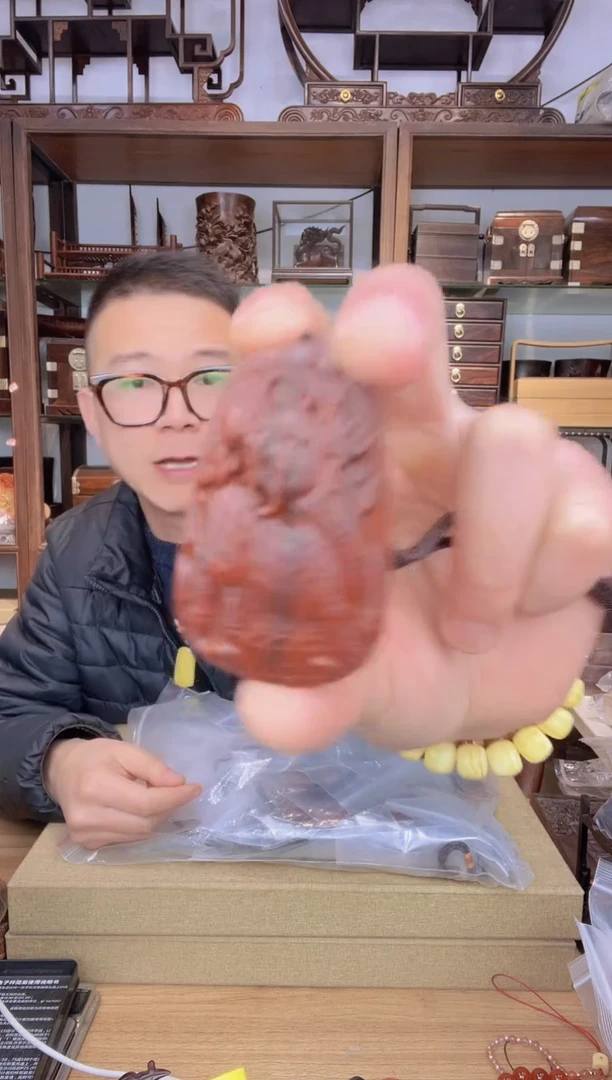 【闪购商品】乌木类书架3519 小叶紫檀雕刻麒麟挂牌