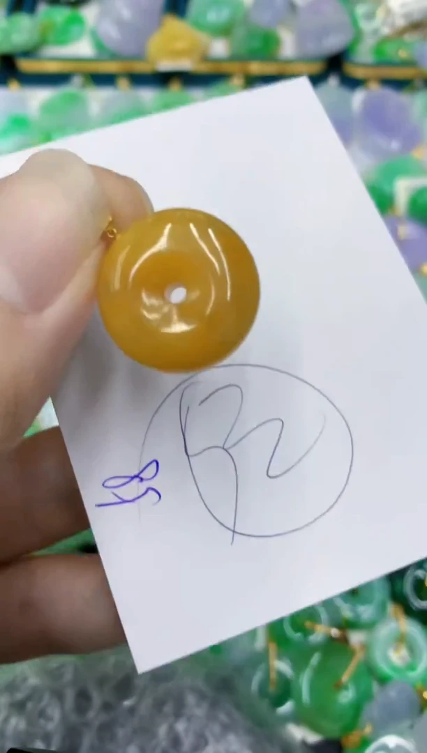 翡翠18K金镶嵌颈饰1111111111多样性发其一