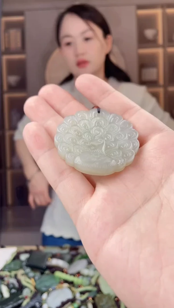 颈饰未镶嵌和田玉拍一发一，多样性发货
