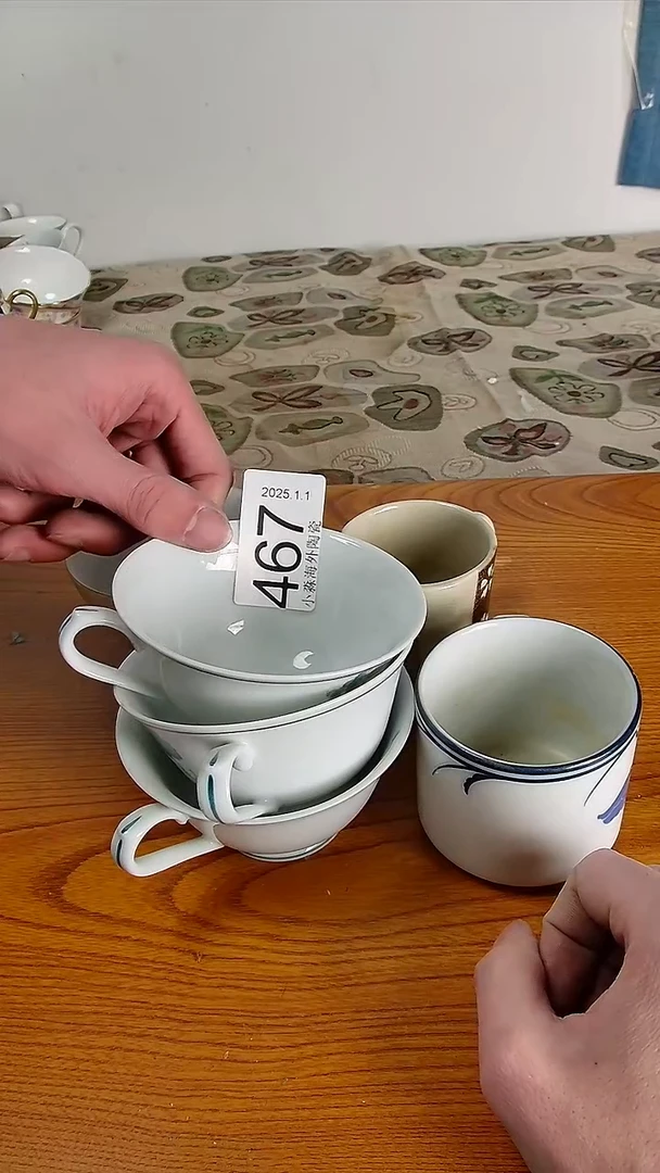 瓷片马*依小淼海外陶瓷工艺品