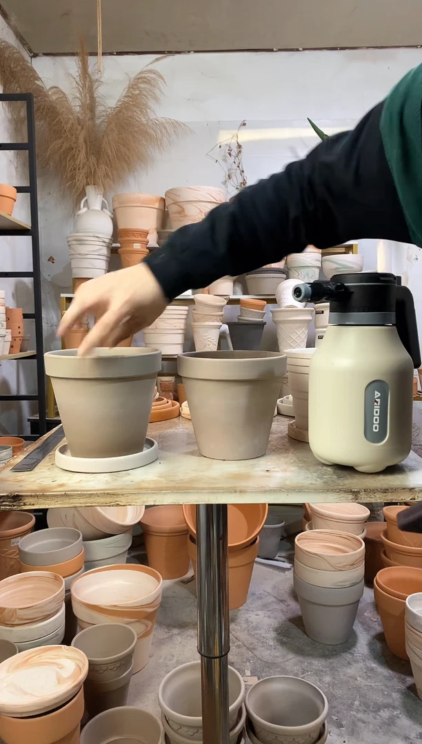 瑕疵无售后16.5*15灰陶国际 2盆2托