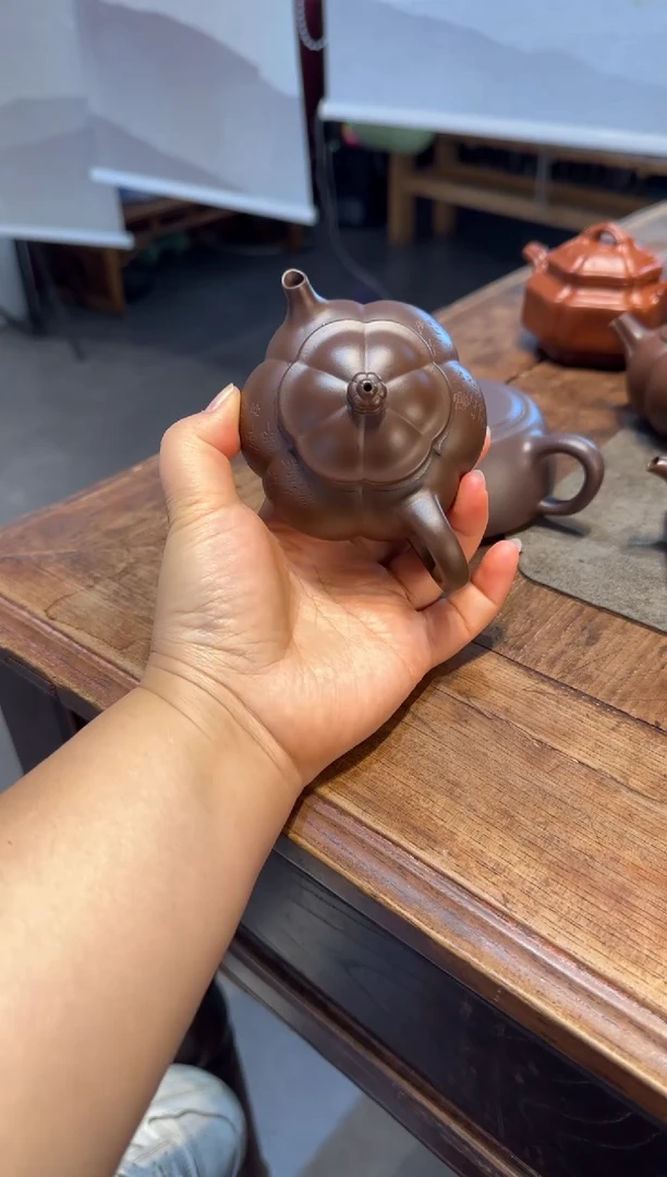 茶壶紫砂智**莲大鱼海棠