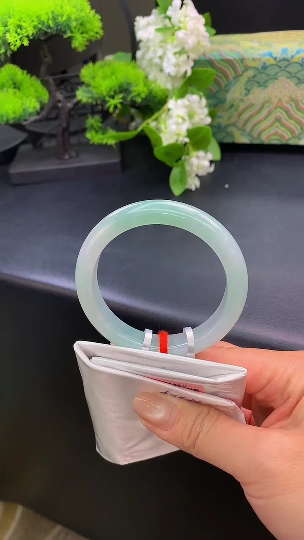翡翠手镯未镶嵌k24翡翠手镯56