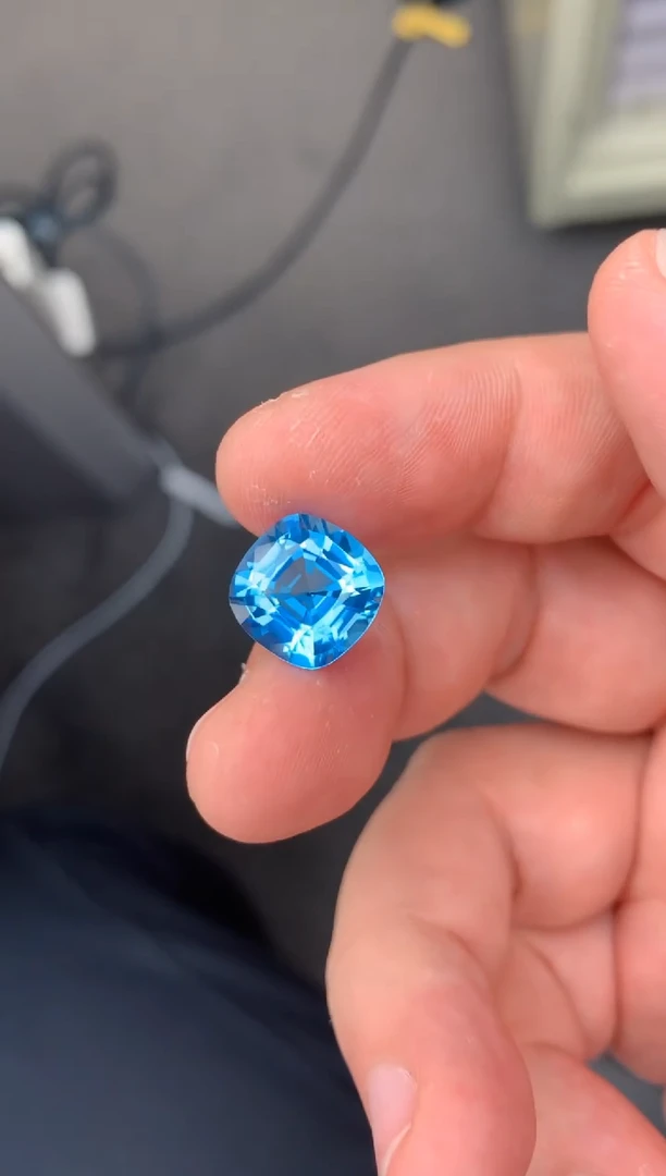 【闪购商品】托帕石裸石未镶嵌7ct  托帕石