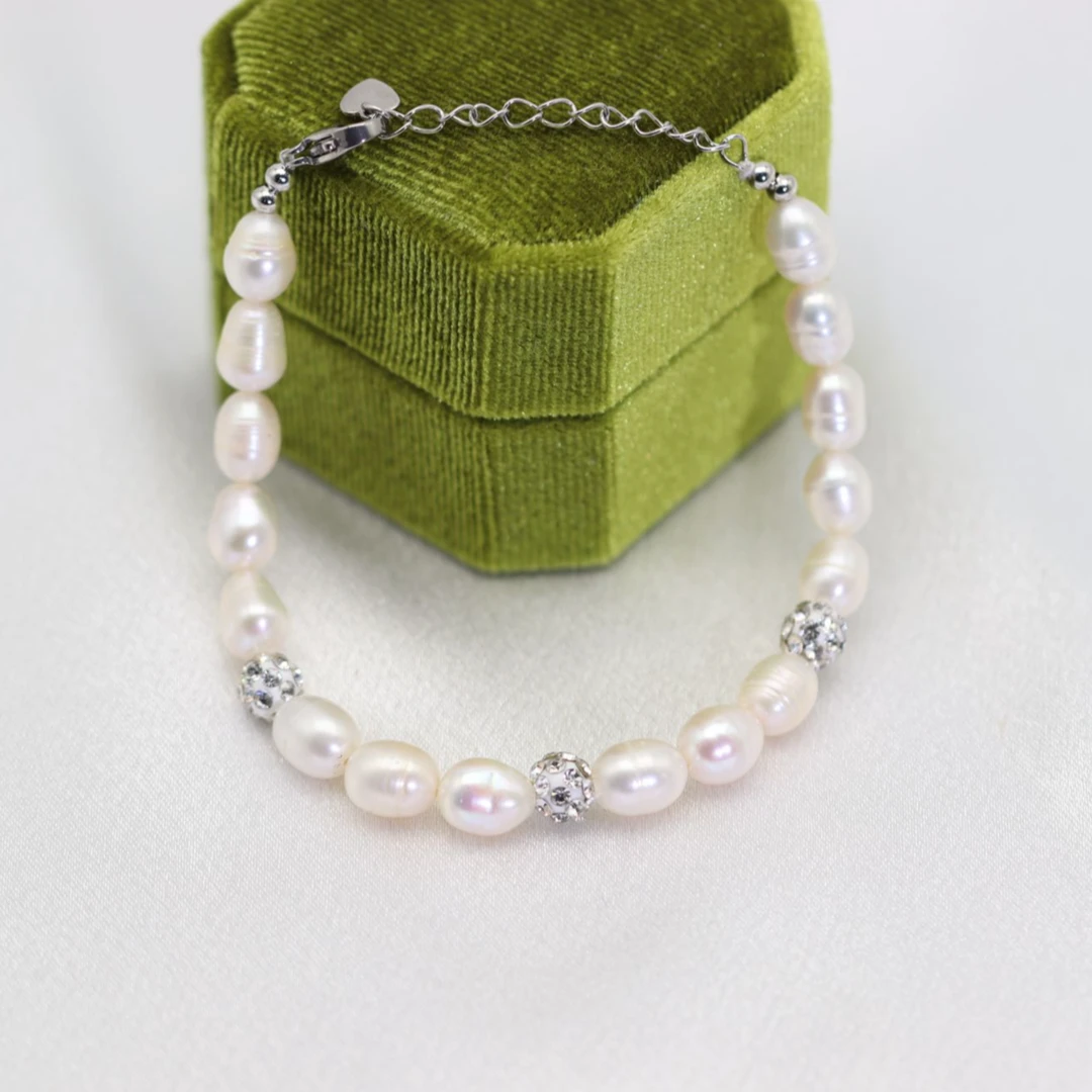 443 闪亮球白色珍珠手链