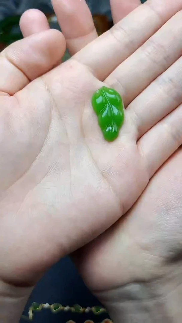 颈饰未镶嵌和田玉金枝玉叶 06