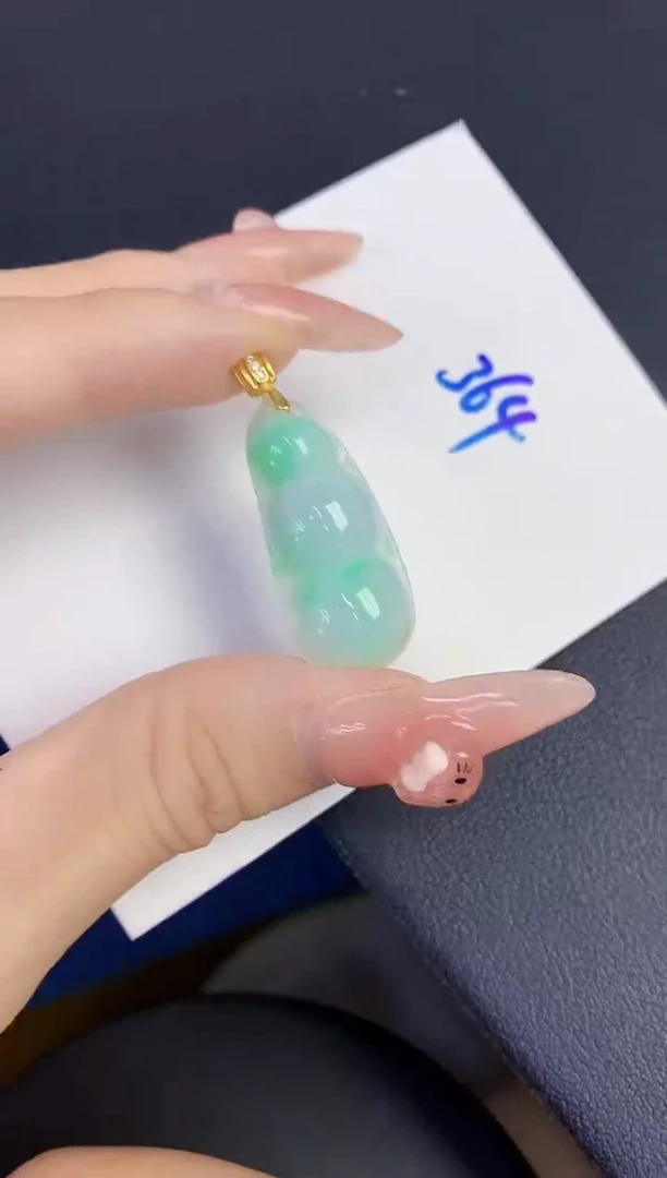 颈饰未镶嵌翡翠缅甸天然翡翠A货