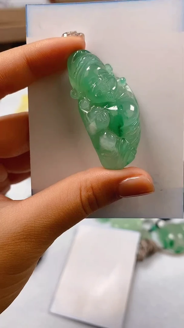 石英岩玉未镶嵌颈饰9404