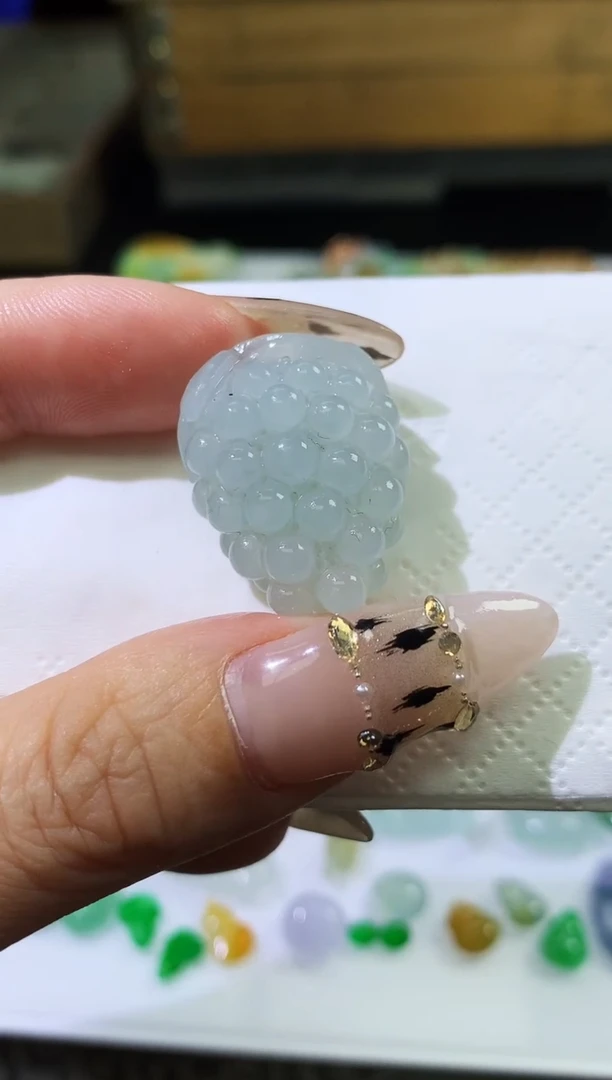 未镶嵌定制翡翠毛货  25.5-18.9-13.8