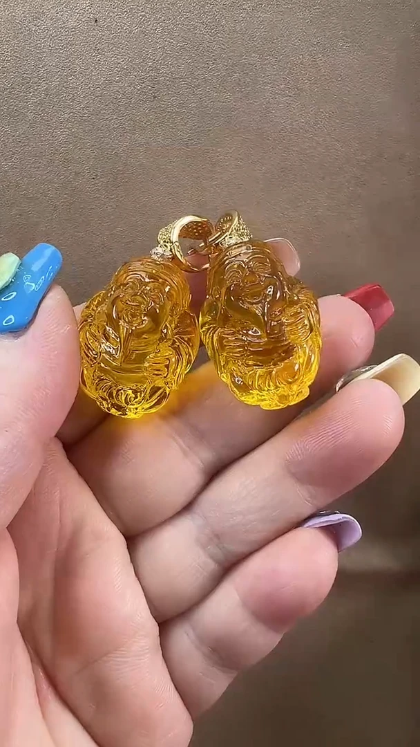 未镶嵌颈饰琥珀耳环