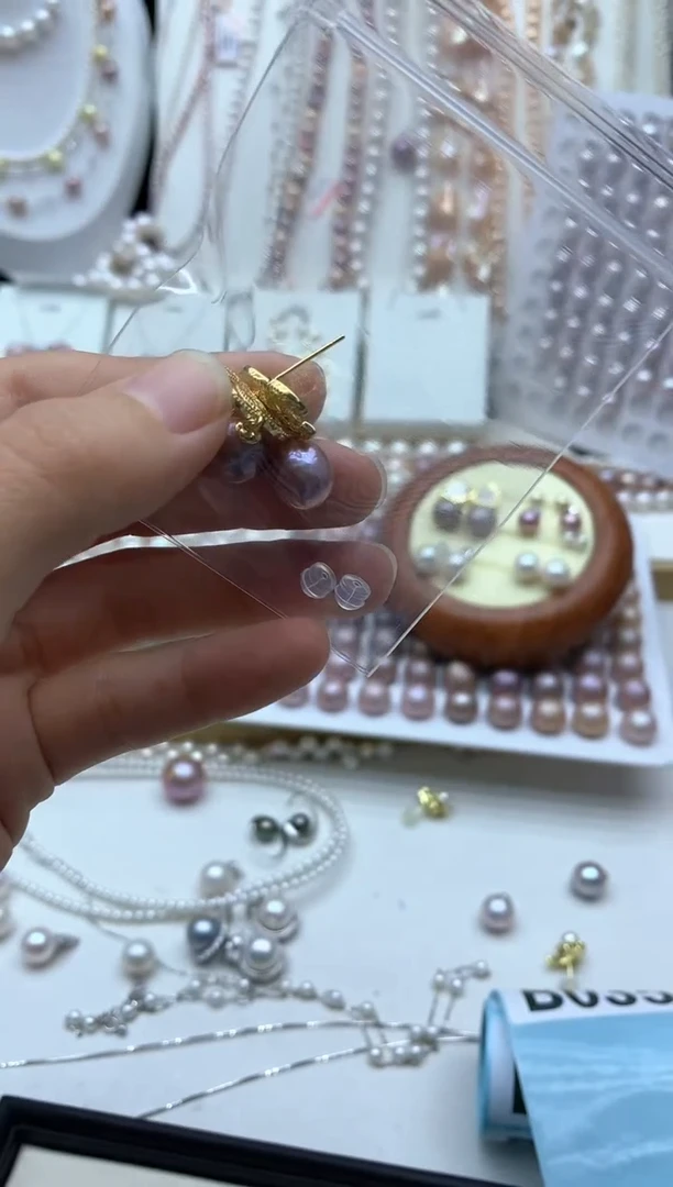 未镶嵌淡水珍珠耳饰1