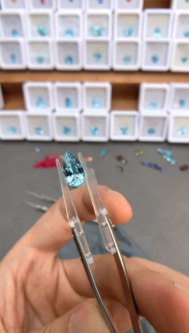 未镶嵌裸石定制海蓝宝石3.02ct 圣玛 02035