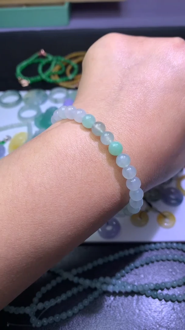 未镶嵌定制翡翠毛货