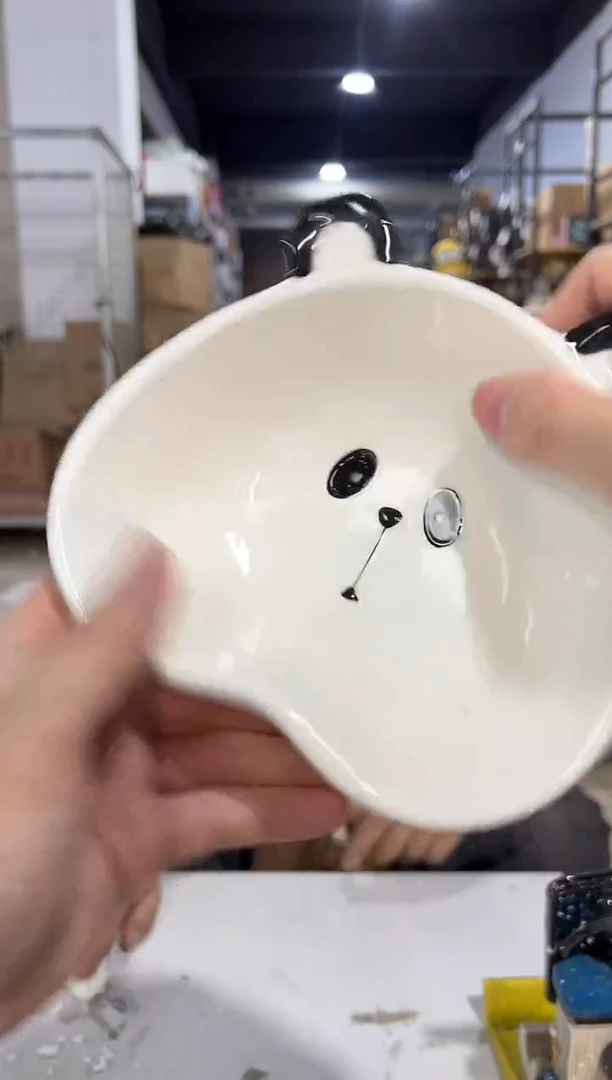 瓷片陶瓷a款爱心熊猫狗粮碗