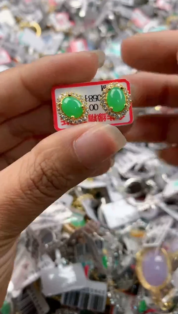 银S925镶嵌戒指翡翠666    3