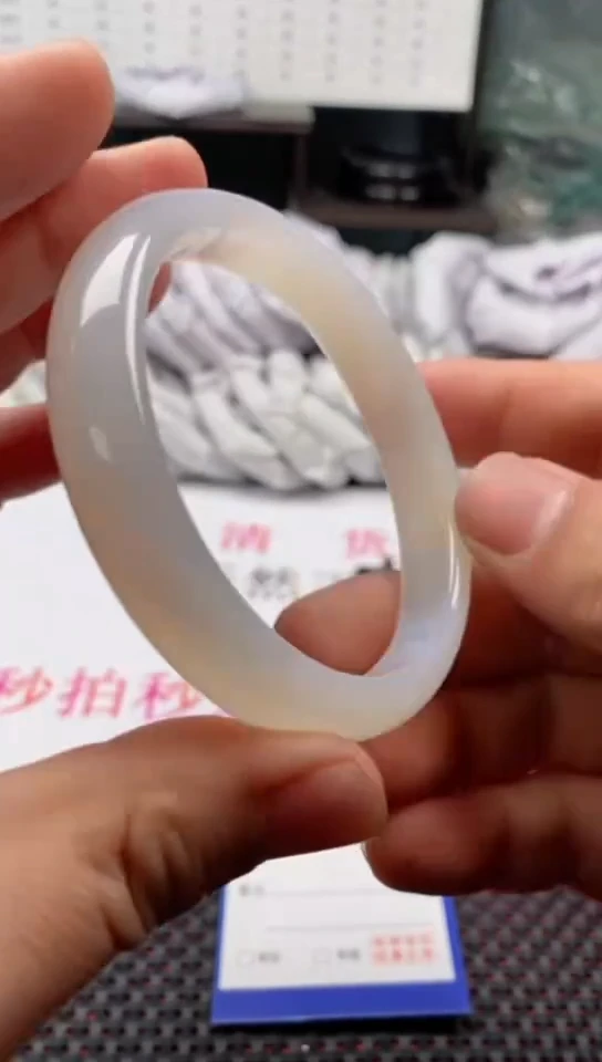 【闪购商品】玛瑙/玉髓手镯未镶嵌200-62多样性发货看清圈口下单