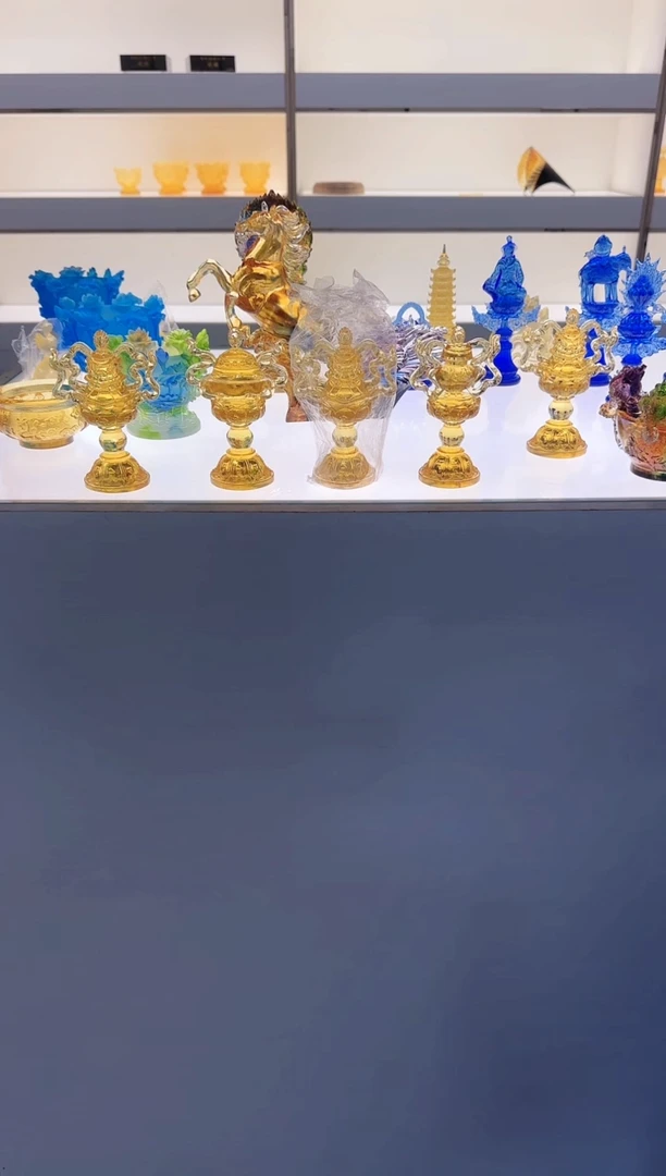 手工艺品琉璃八吉祥一套