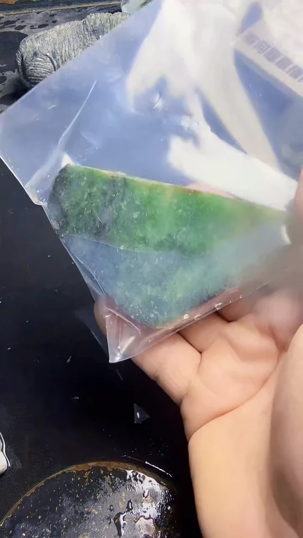 未镶嵌挂件翡翠天然翡翠186
