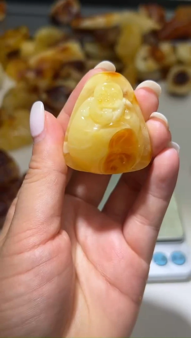 裸石琥珀未镶嵌琥珀蜜蜡吊坠