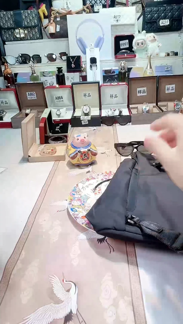 瓷片瓷器 库房到期 全部地板价@@1