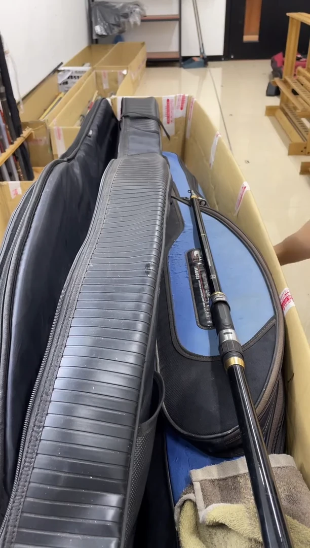 旁*者孤品微瑕，以直播间介绍为准，加10元发顺丰。