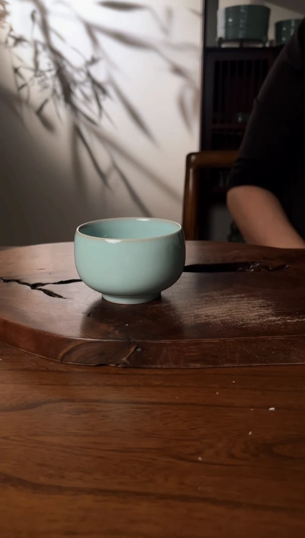 汝瓷天青釉色罗汉杯