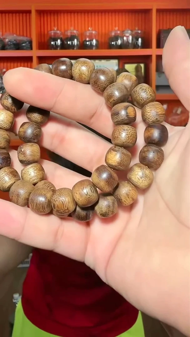 沉香手串75号单圈菩萨棋多样性发一