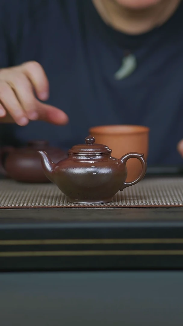茶壶紫砂微瑕全手朱泥柴烧笑樱170cc锯钉