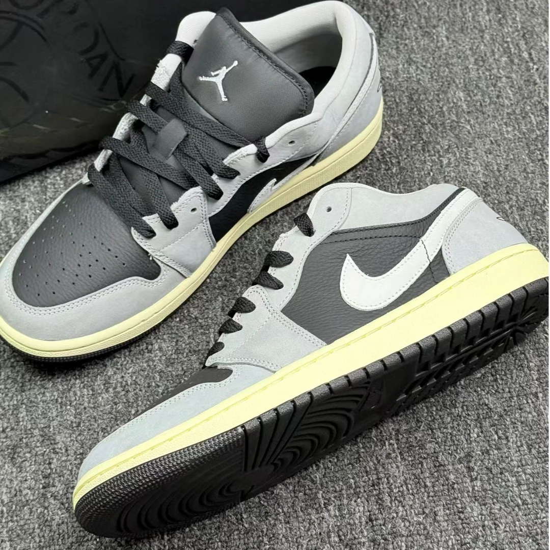 Air Jordan 1 男款低帮黑灰色复古运动篮球鞋休闲板鞋官方正品