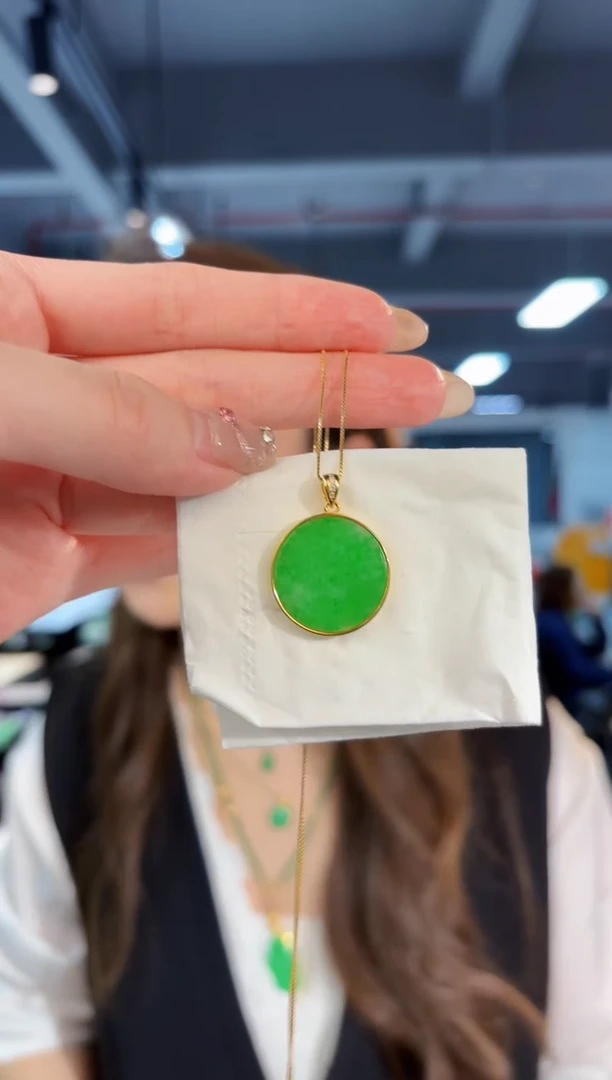 【闪购商品】翡翠吊坠(不含链)未镶嵌缅料A货/支持复检/一件