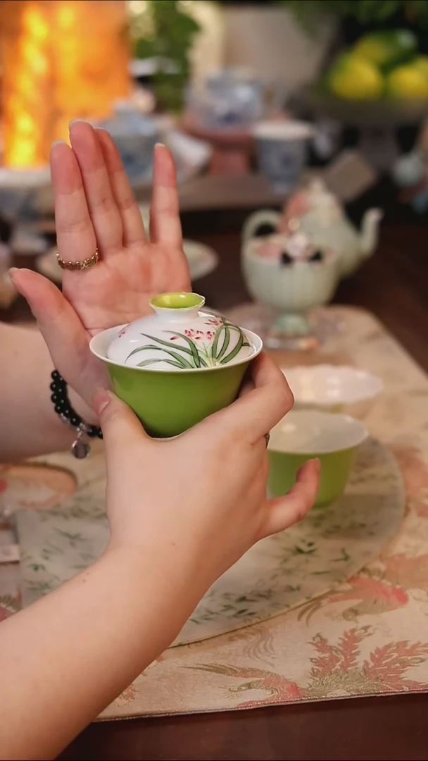 苹果绿盖碗 哈哈哈哈哈