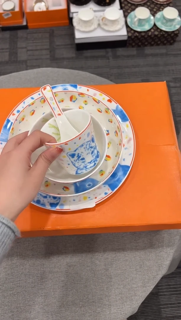 【闪购商品】杯H68--------------