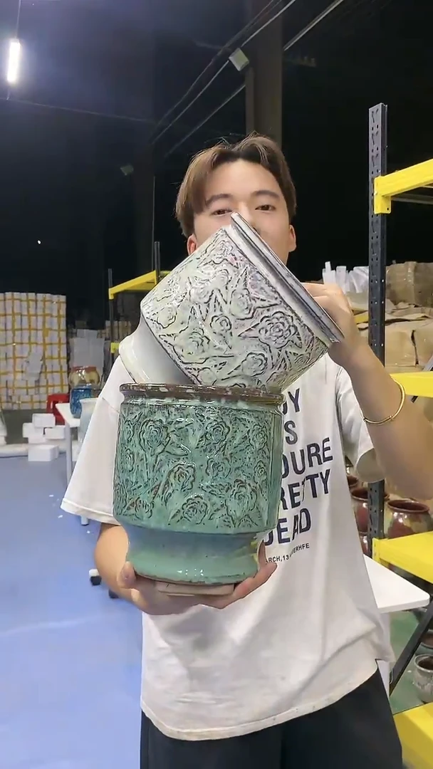 宜兴紫砂粗陶花盆